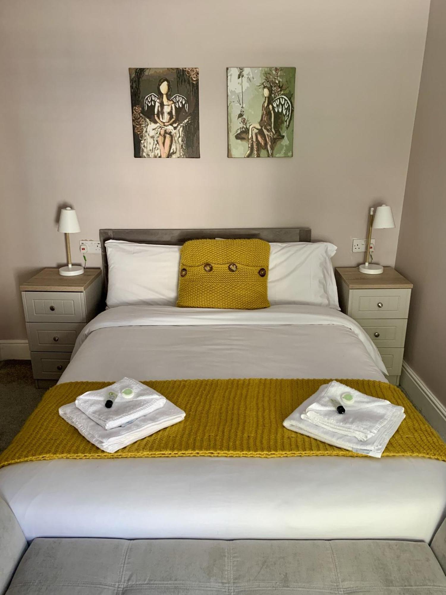 Seaclyffe Hotel Ltd Llandudno Oda fotoğraf